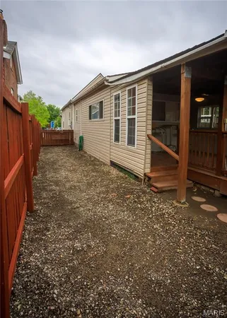 $135,000 | 741 Regina Avenue, St. Louis, MO 63125
