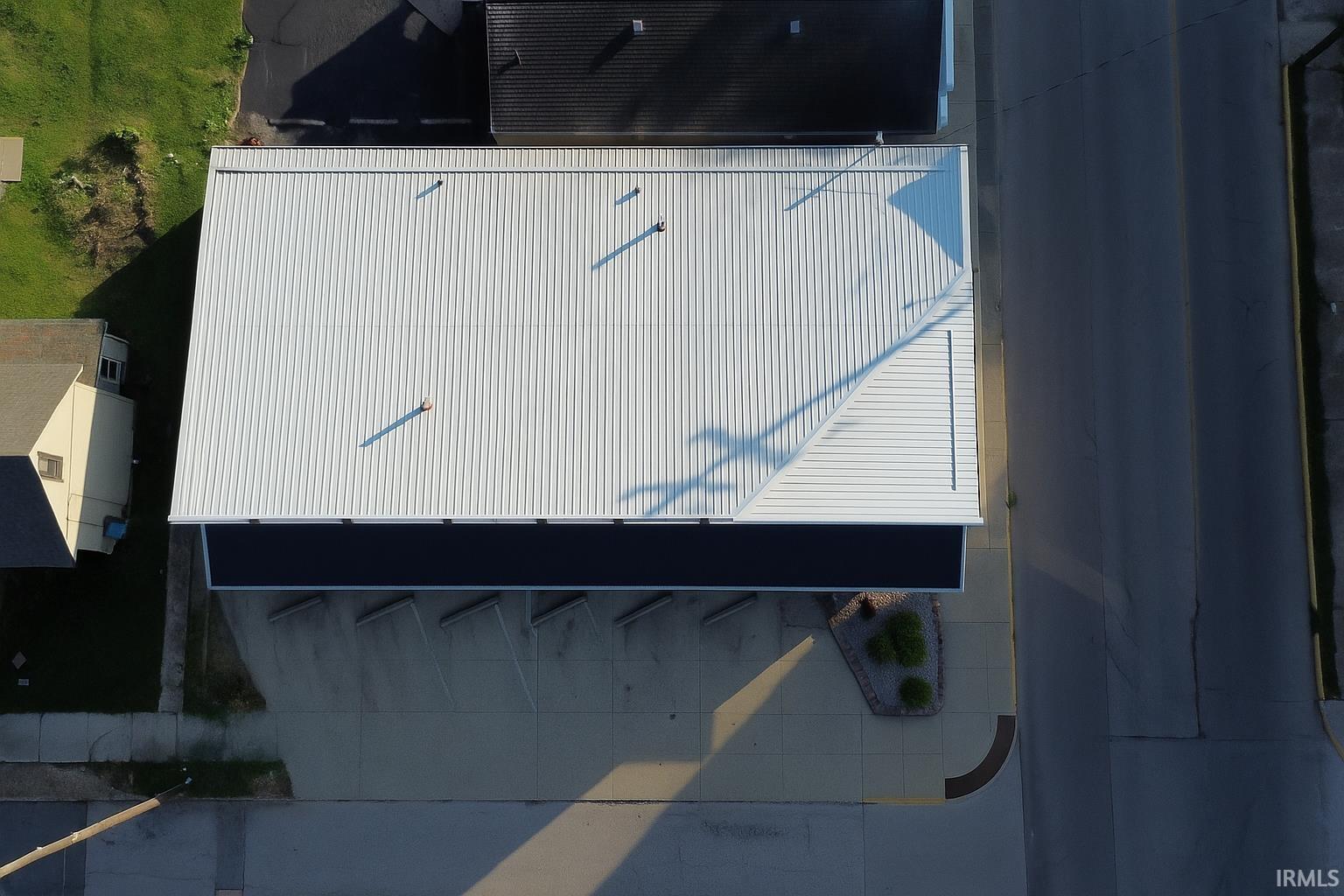 638 Broadway Street Vincennes, IN 47591 - Photo 3 of 15