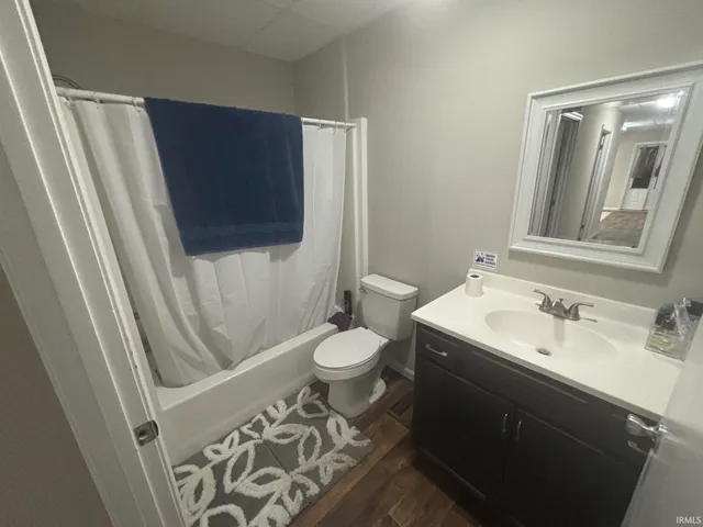 $329,900 | 638 Broadway Street, Vincennes, IN 47591