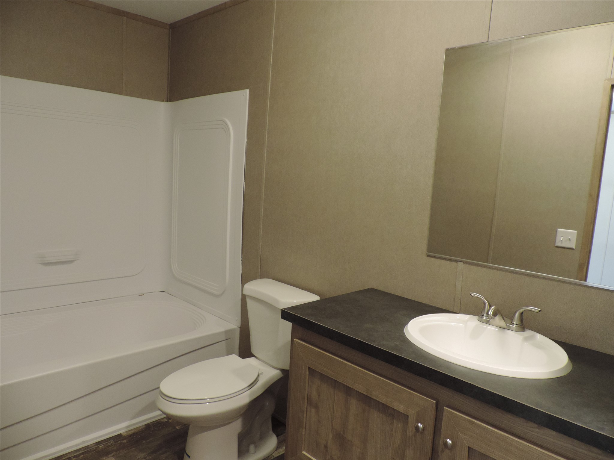 1668 Fm-2518, Unit 77 Cleveland, TX 77327 - Photo 5 of 10