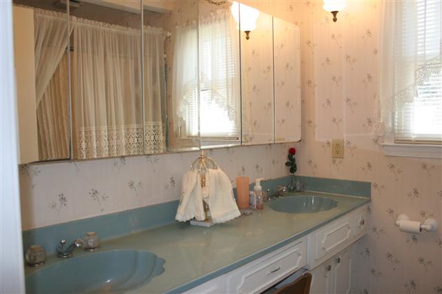 201 Old Mill Road Taylors, SC 29687 - Photo 14 of 24 Gallery Image 14