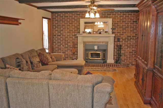 201 Old Mill Road Taylors, SC 29687 - Photo 8 of 24 Gallery Image 8
