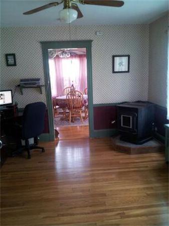 78 Carter Road Lynn, MA 01904 - Photo 4 of 13 Gallery Image 4