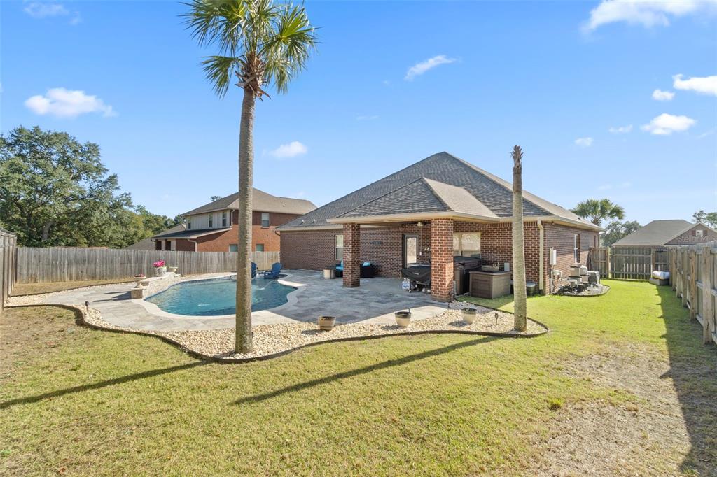 5973 Rustic Ridge Circle Milton, FL 32570 - Photo 8 of 44