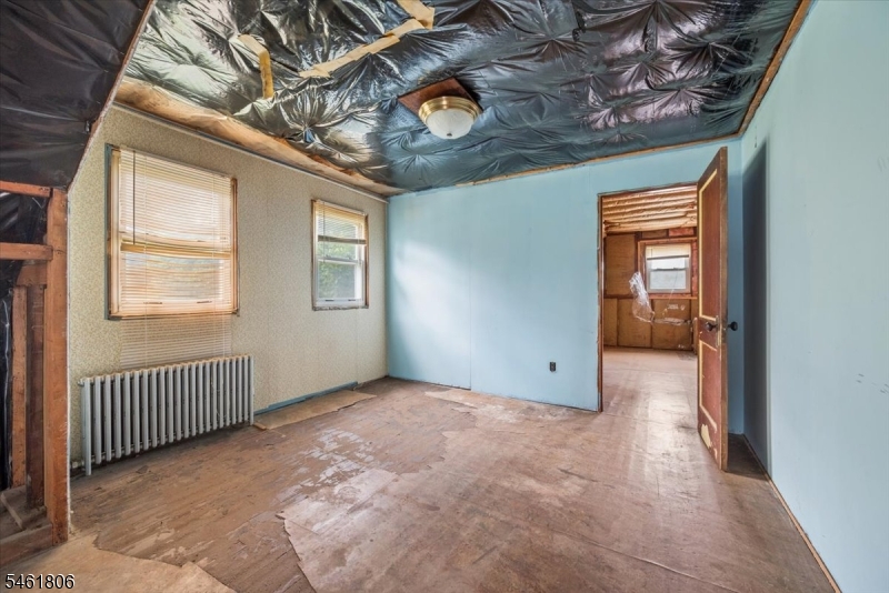 36 Cooks Road Denville, NJ 07834 - Photo 19 of 34 Gallery Image 19
