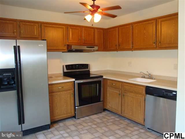 532 Lopax Road Harrisburg, PA 17112 - Photo 6 of 12 Gallery Image 6