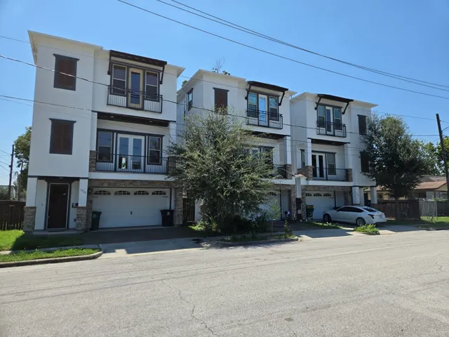 $2,500 | 1516 Amundsen Street, Houston, TX 77009