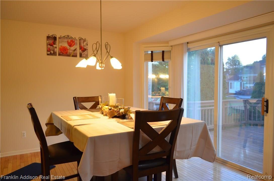 2030 Baron Rochester, MI 48307 - Photo 11 of 24 12-Dining.JPG