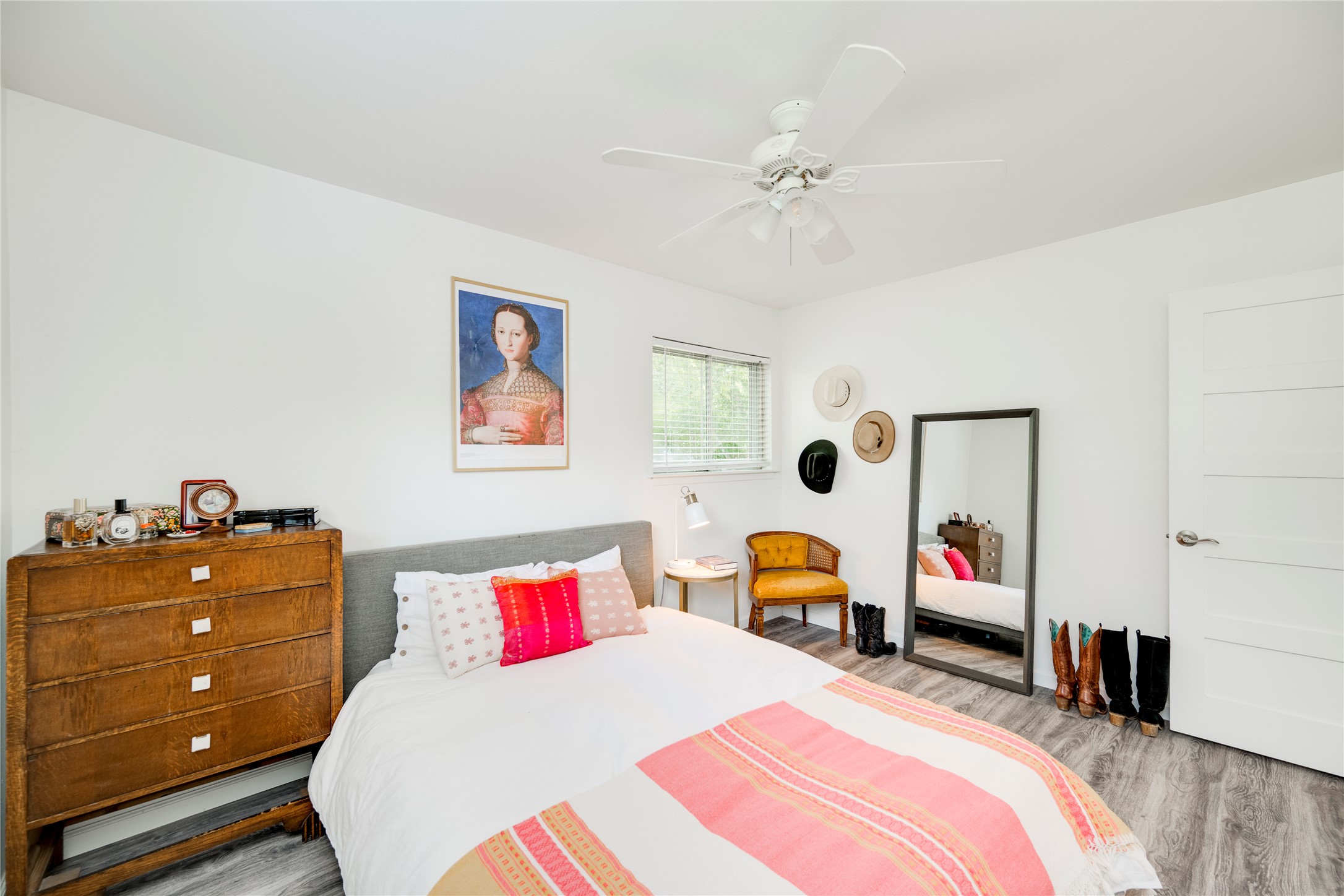 5300 Halmark Drive Austin, TX 78723 - Photo 20 of 40 A private retreat featuring abundant natural light, ample floorspace, and a cooling ceiling fan.