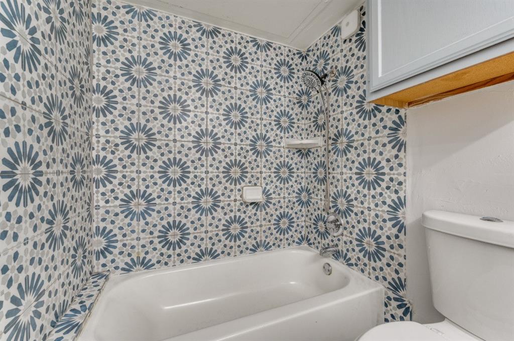 2835 Keller Springs Road, Unit 502 Carrollton, TX 75006 - Photo 16 of 24