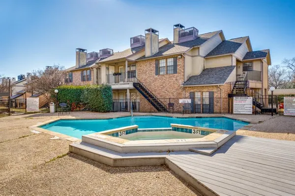 $173,900 | 2835 Keller Springs Road, Unit 502, Carrollton, TX 75006