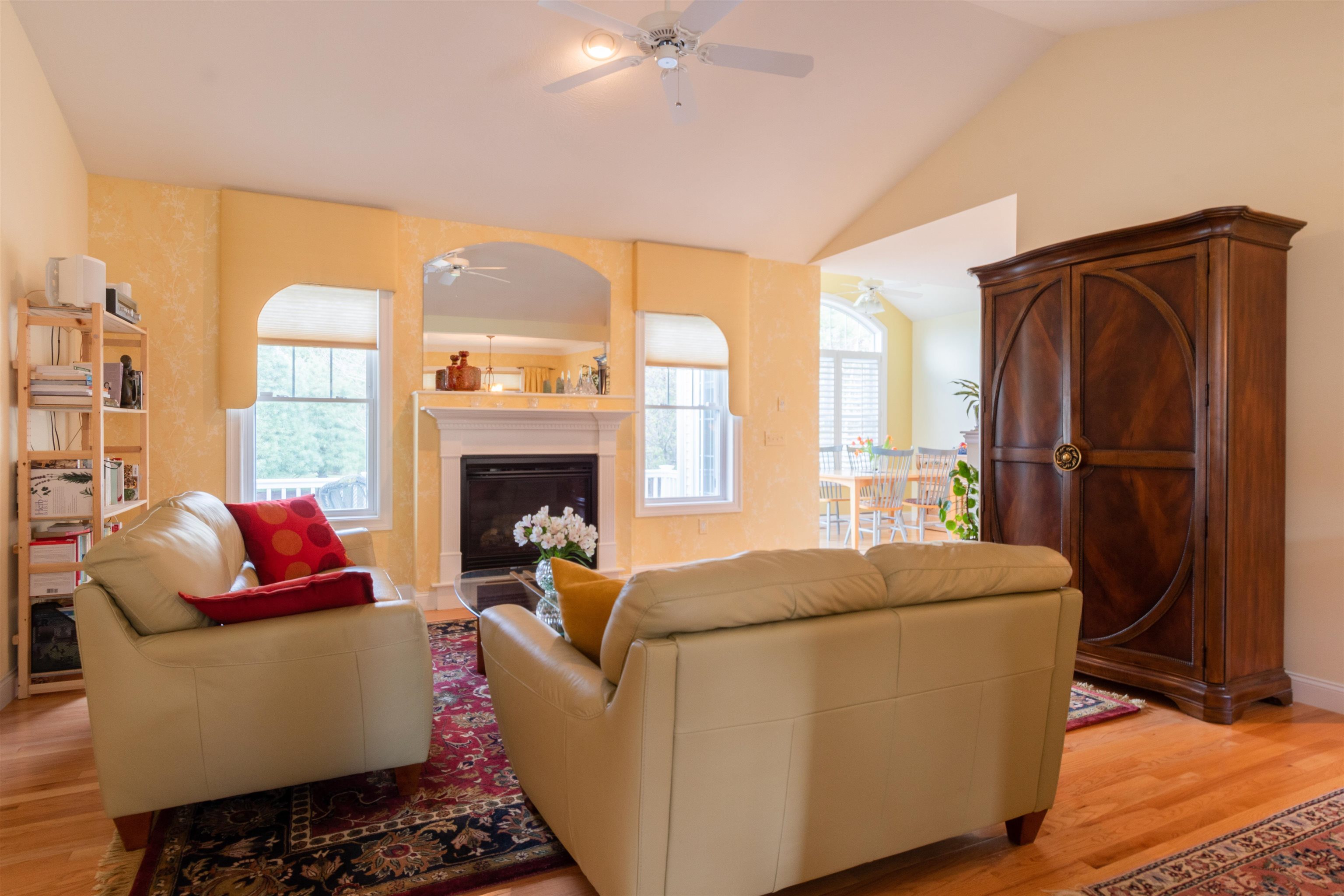 2 Elmwood Way Amherst, NH 03031 - Photo 12 of 39