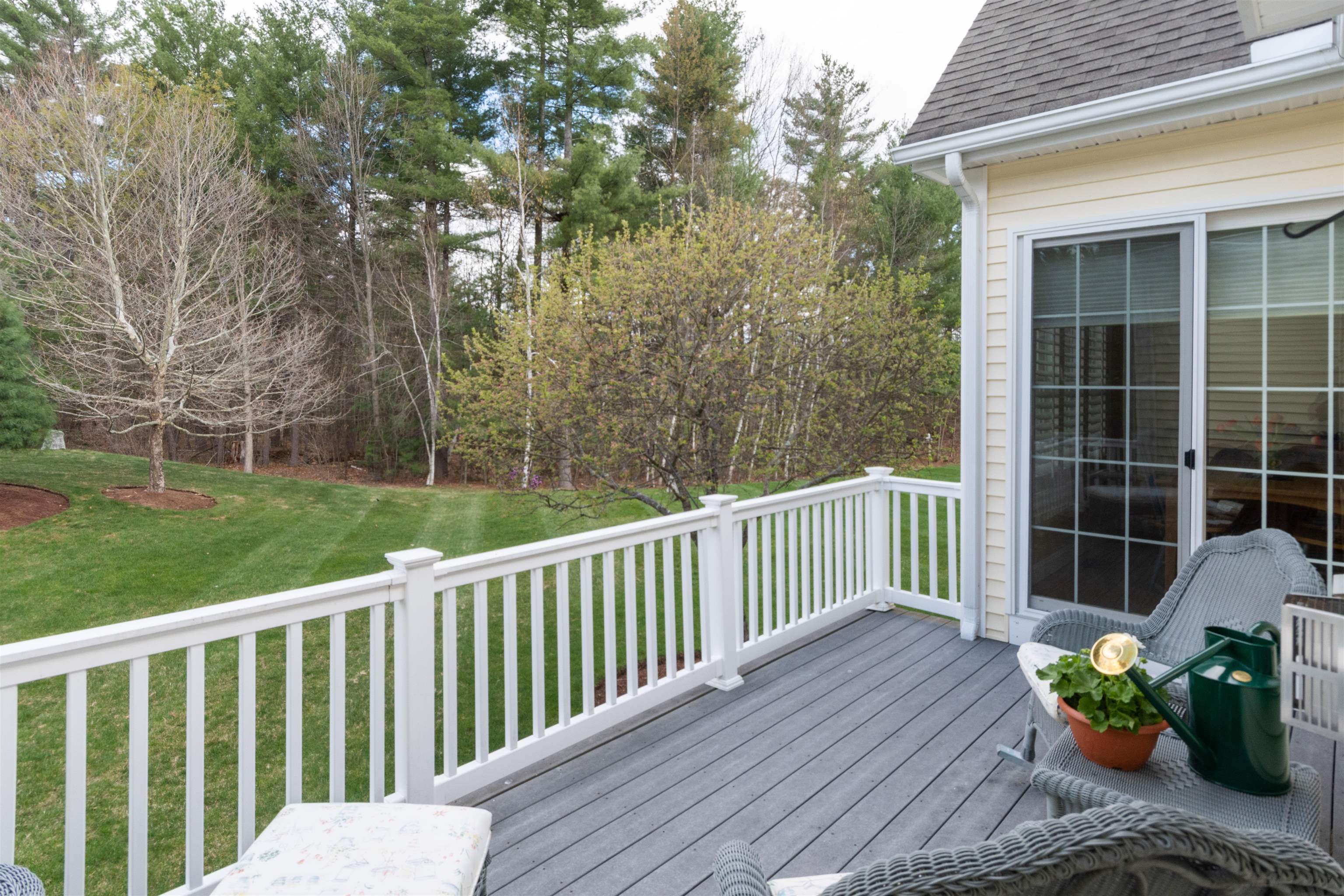 2 Elmwood Way Amherst, NH 03031 - Photo 35 of 39