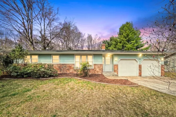 $640,000 | 15972 Prusa Road, Union Pier, MI 49129