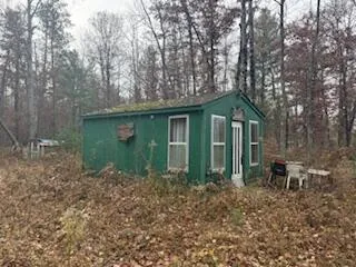 $88,900 | 438 East 32nd Street, Baldwin, MI 49304