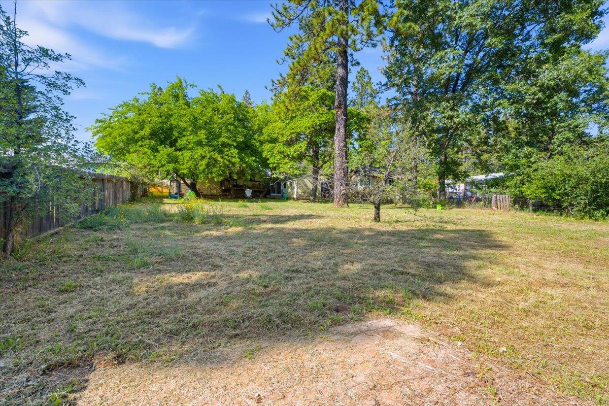 12139 Rough And Ready Highway Grass Valley, CA 95945 - Photo 32 of 44