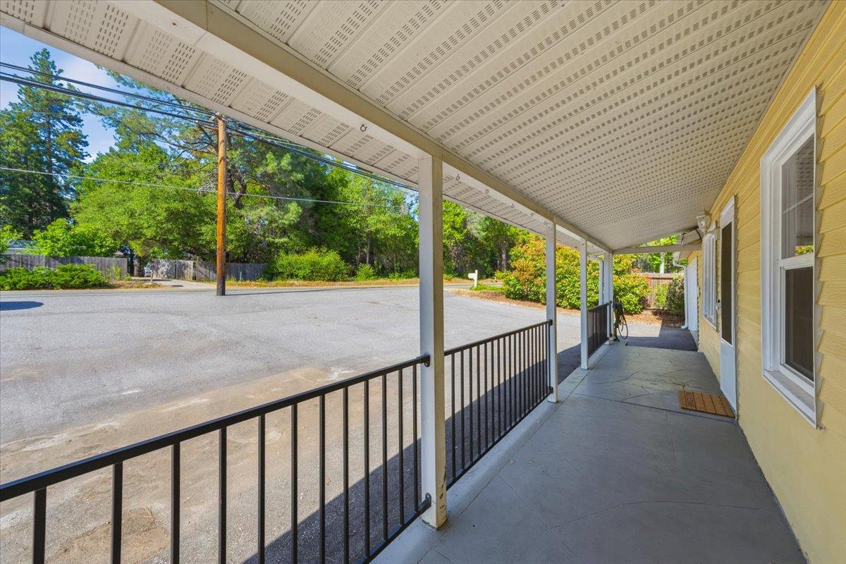 12139 Rough And Ready Highway Grass Valley, CA 95945 - Photo 41 of 44