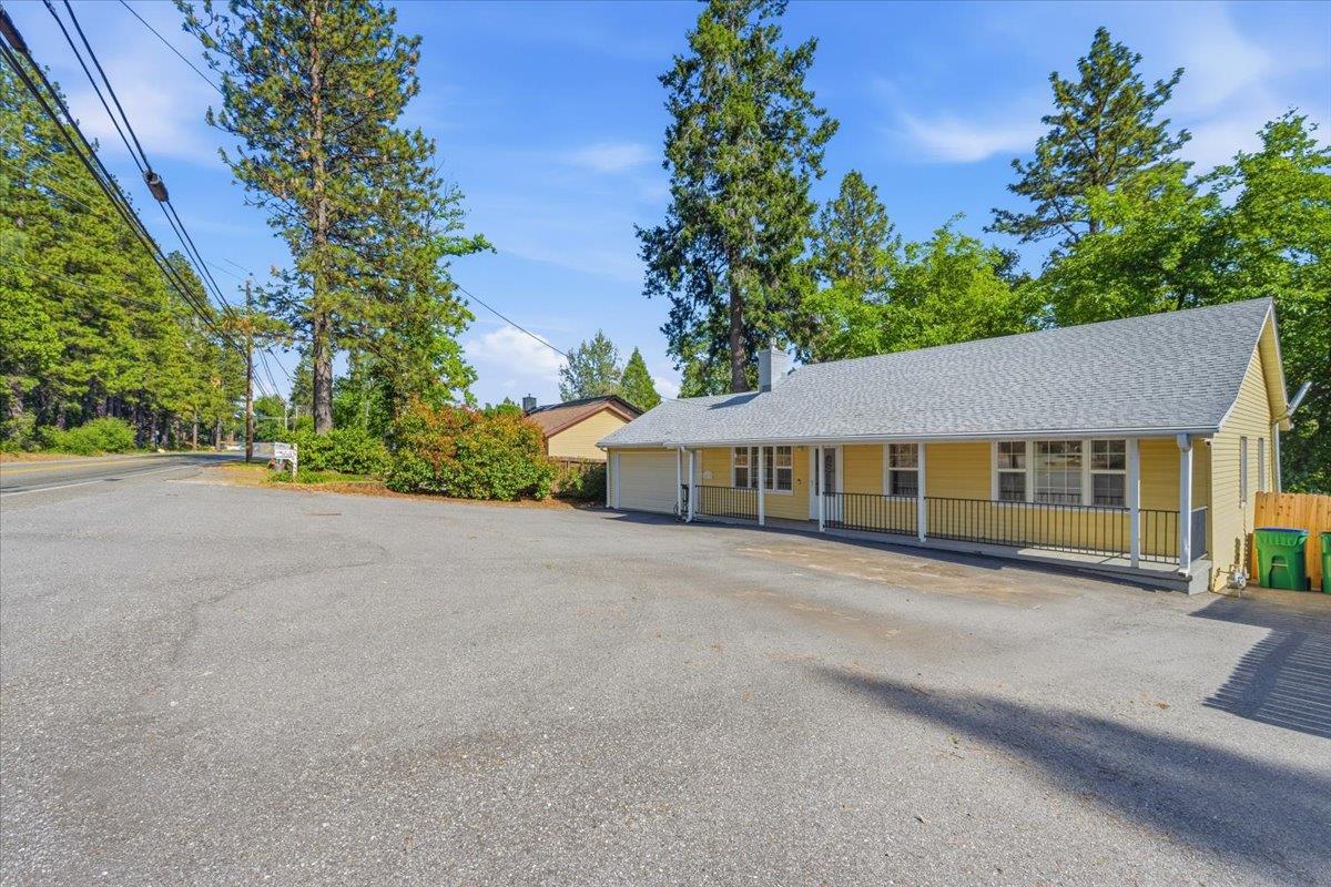 12139 Rough And Ready Highway Grass Valley, CA 95945 - Photo 42 of 44