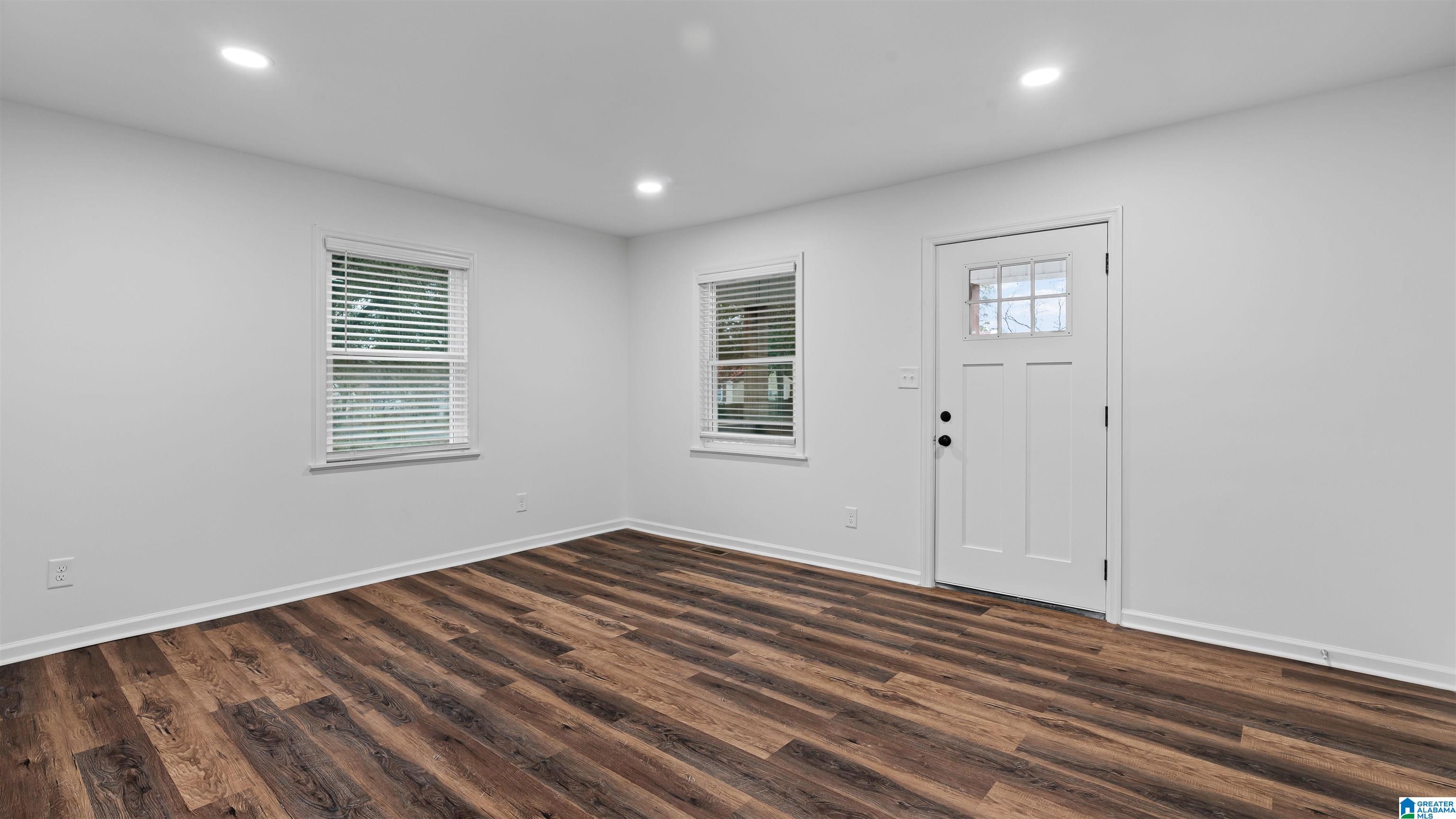 111 Holly Street Bessemer, AL 35023 - Photo 5 of 29