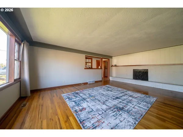 $429,900 | 850 Empire Street Northwest, Salem, OR 97304