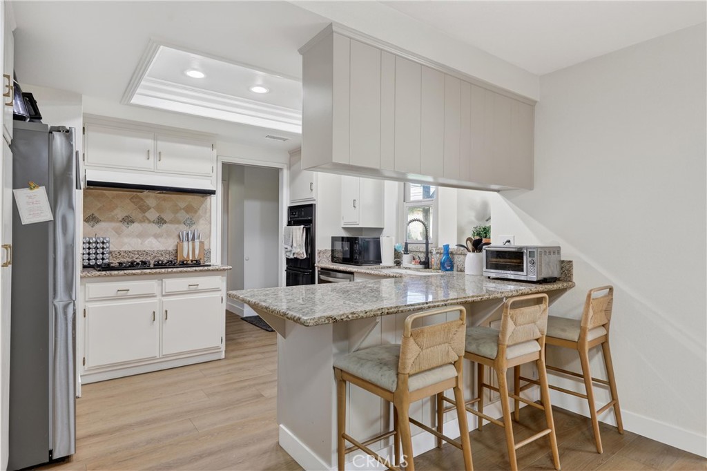 4949 California Avenue Norco, CA 92860 - Photo 9 of 39