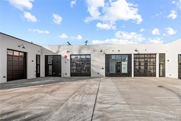 $1,161 | 1786 Main Street, Unit 115, Buffalo, NY 14208