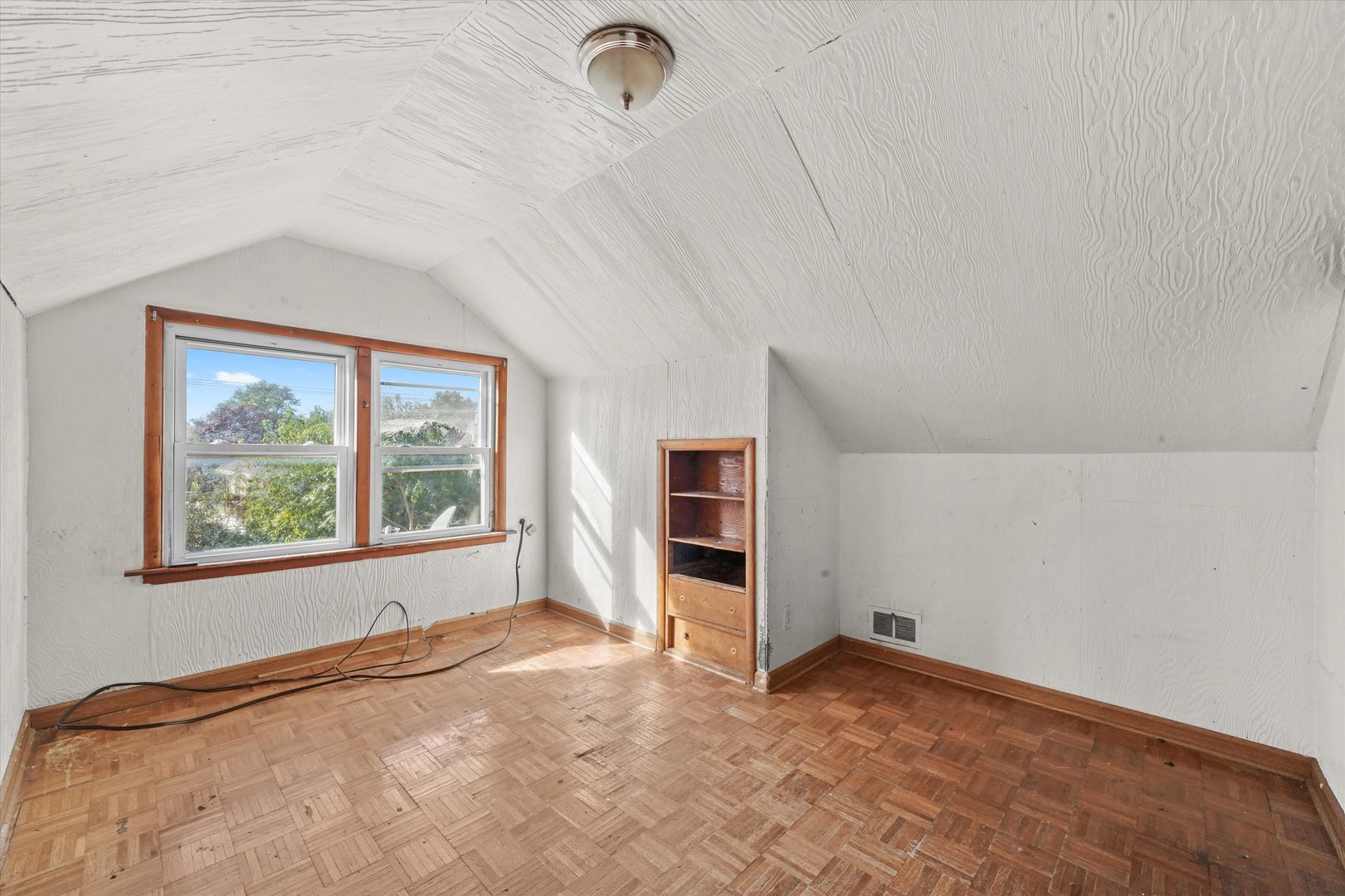 1430 South 10th Avenue Maywood, IL 60153 - Photo 12 of 29 an empty room with a window