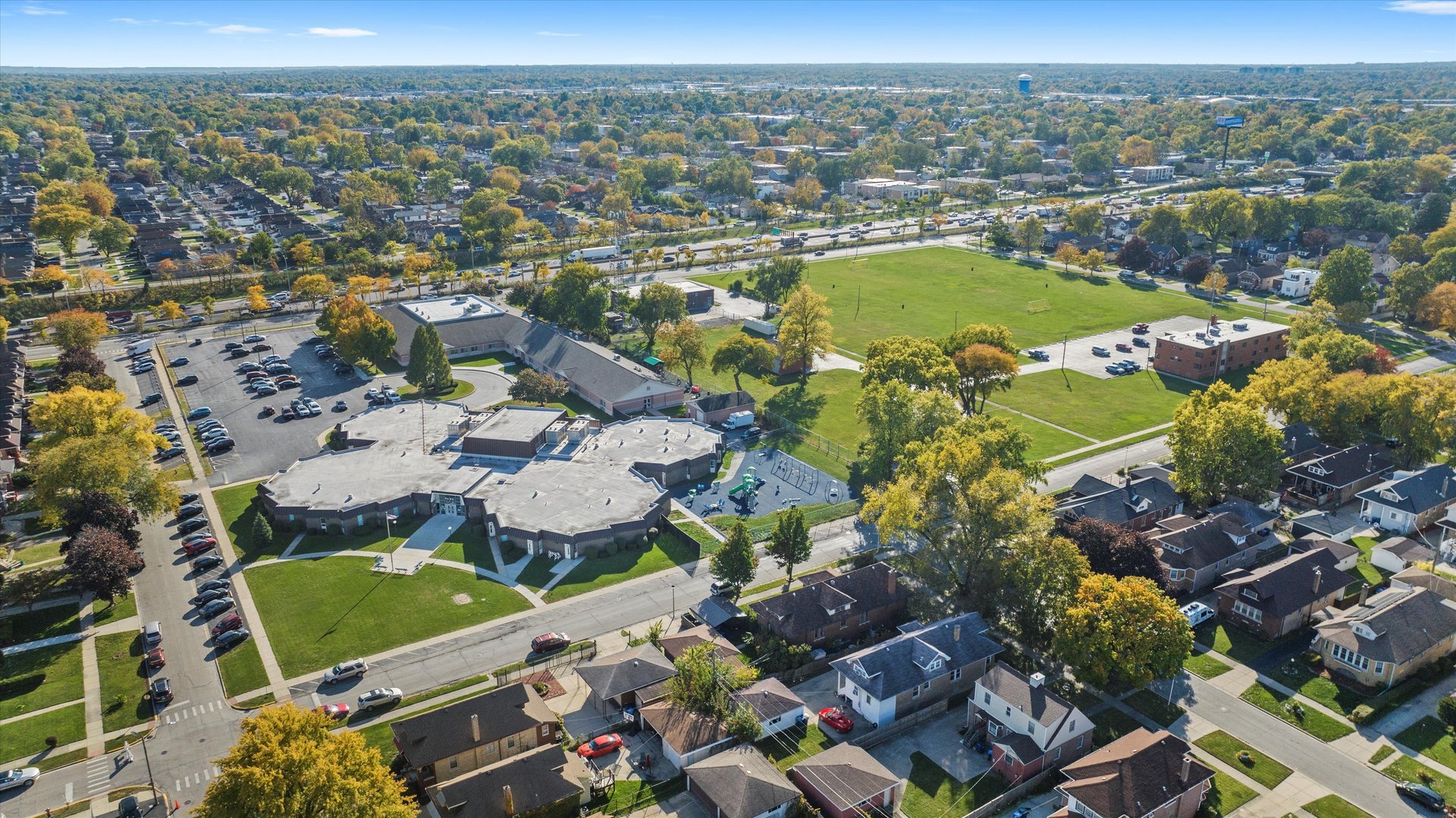 1430 South 10th Avenue Maywood, IL 60153 - Photo 24 of 29 an aerial view of residential houses with outdoor space and river