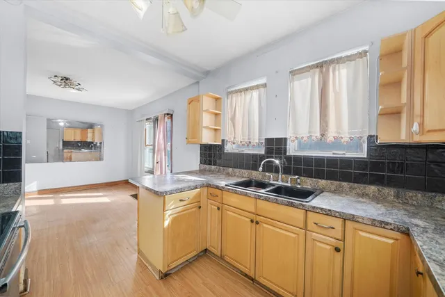 $170,000 | 1430 South 10th Avenue, Maywood, IL 60153