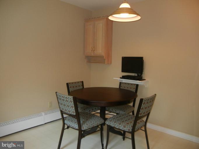 4505 Guinea Road Annandale, VA 22003 - Photo 6 of 10 Kitchen
