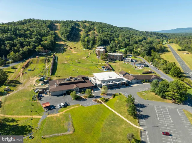 $549,900 | 125 Fritzel Way, Basye, VA 22842