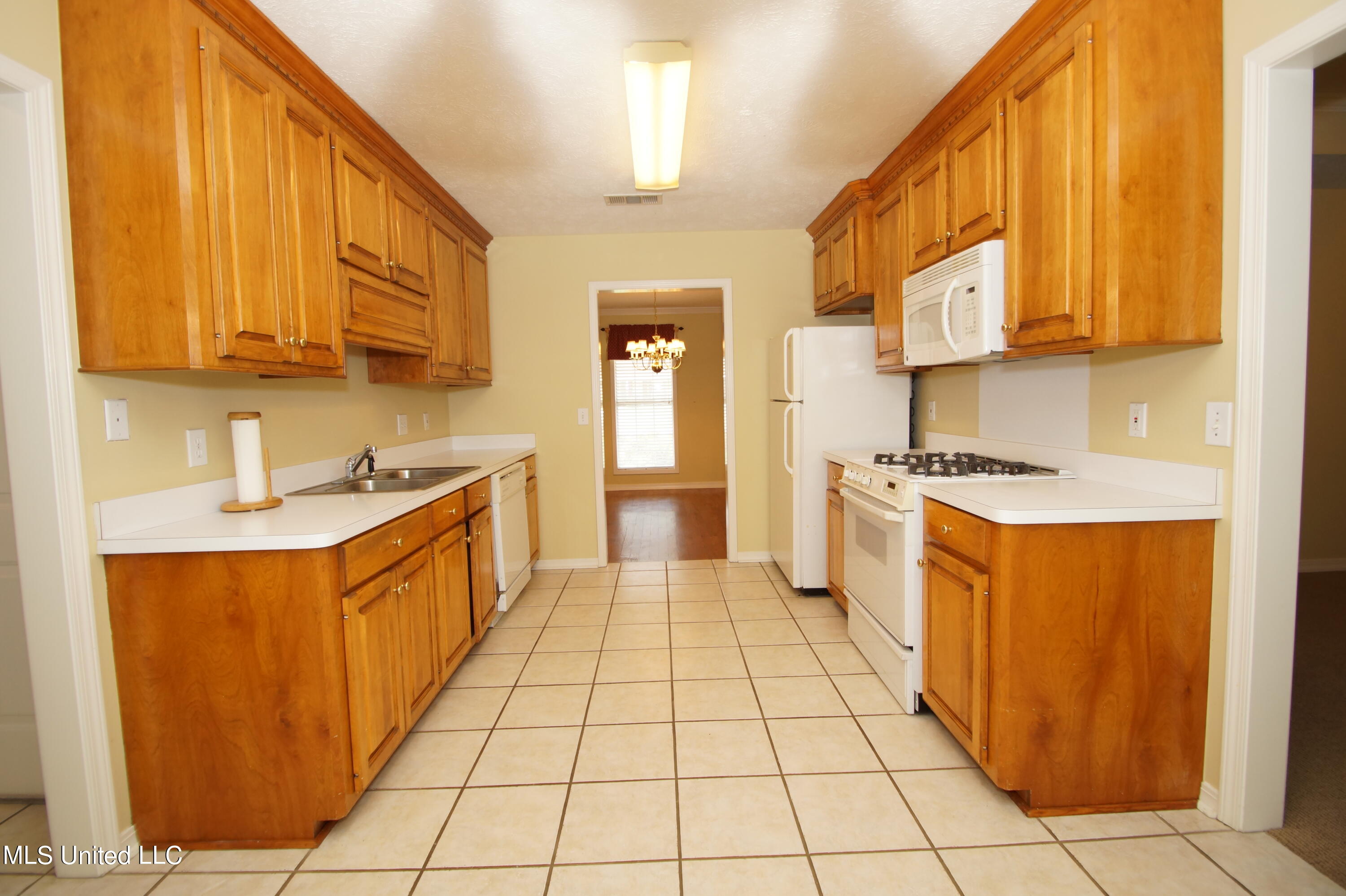 440 Golden Ridge Drive Brandon, MS 39042 - Photo 7 of 23 DSC06290