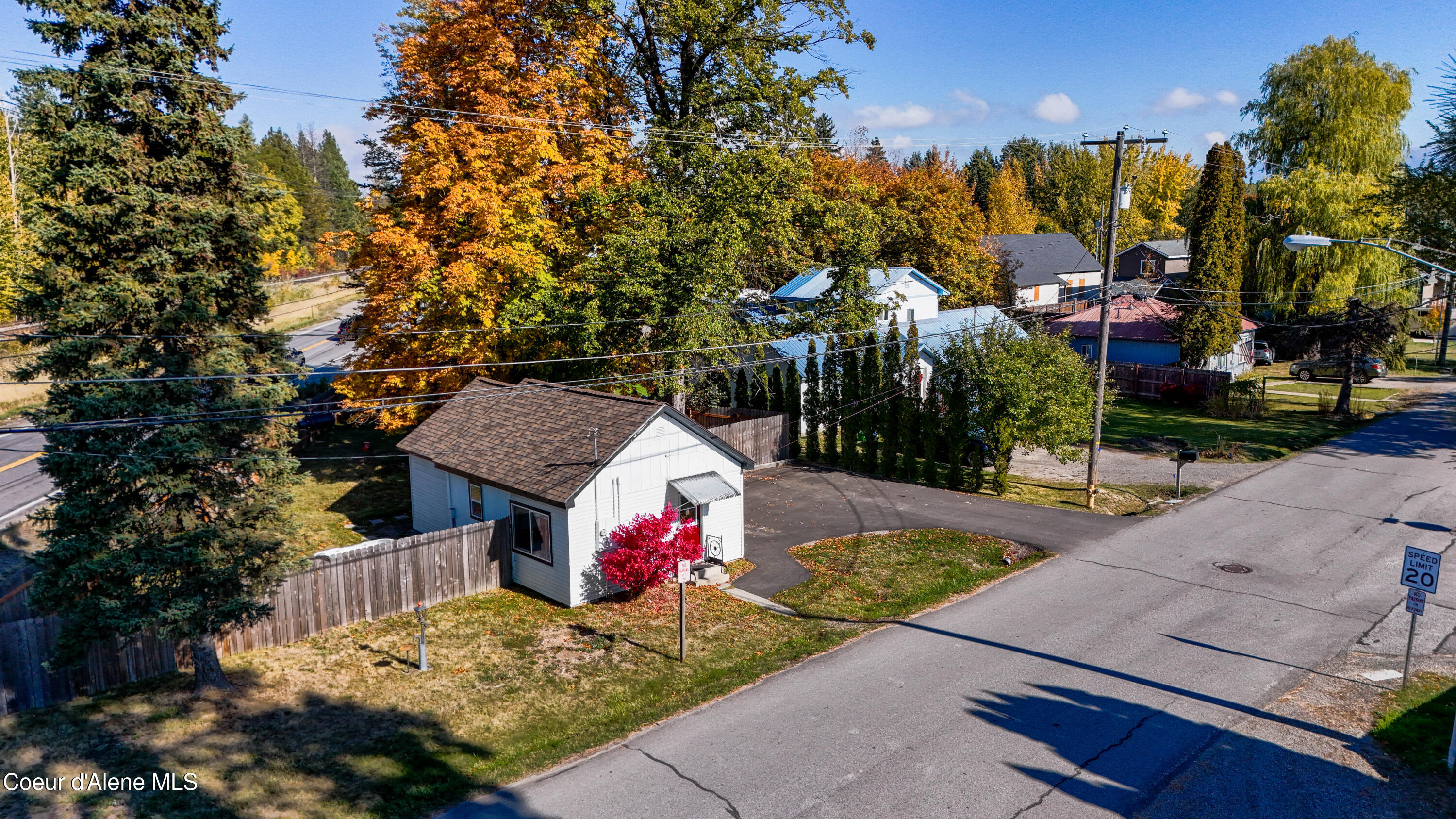 96 4th Street Ponderay, ID 83852 - Photo 4 of 19 DJI_20251016121029_0159_D-HDR