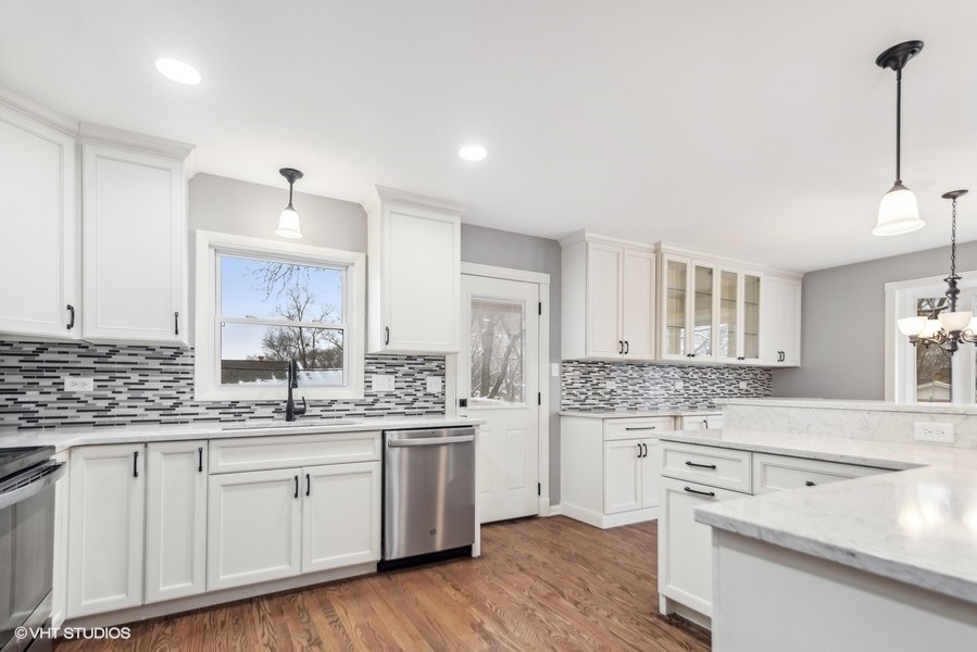 7309 Bunker Road Darien, IL 60561 - Photo 11 of 33 Gallery Image 11