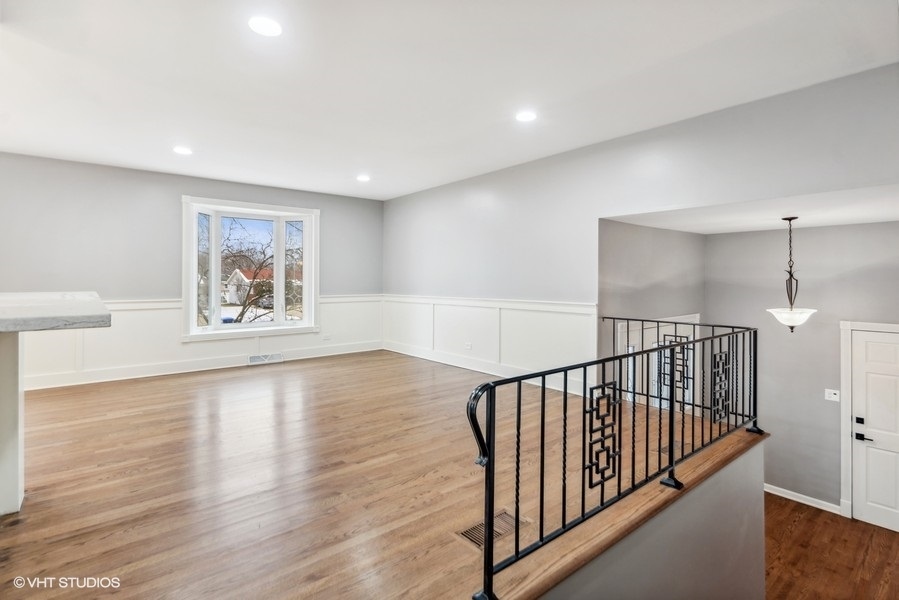 7309 Bunker Road Darien, IL 60561 - Photo 6 of 33 Gallery Image 6