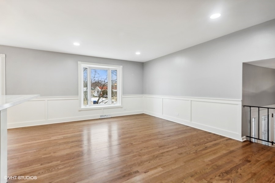 7309 Bunker Road Darien, IL 60561 - Photo 7 of 33 Gallery Image 7