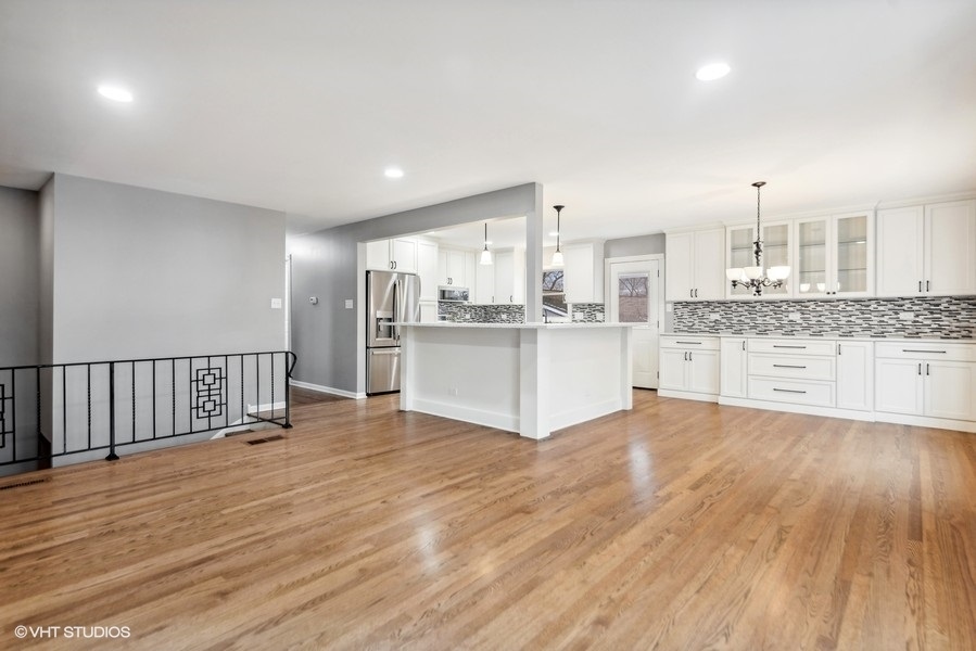 7309 Bunker Road Darien, IL 60561 - Photo 9 of 33 Gallery Image 9