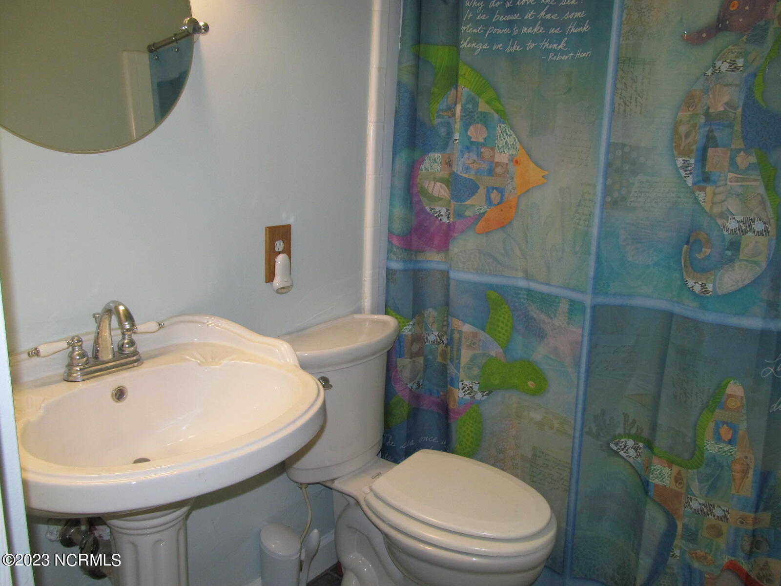 607 Robin Road Morehead City, NC 28557 - Photo 24 of 34 Bath 2
