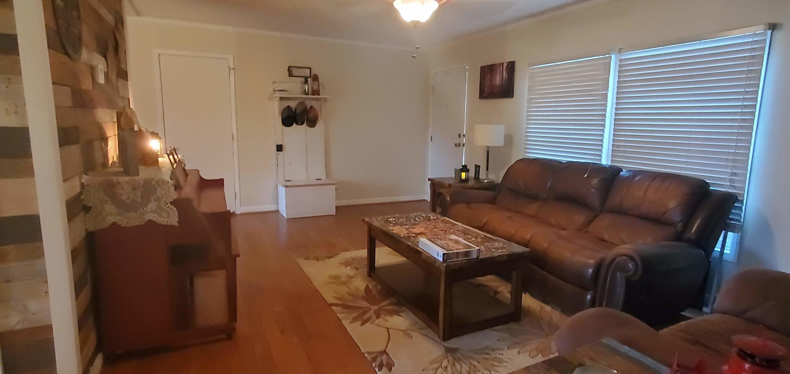 160 Northridge Road Hardy, VA 24101 - Photo 4 of 42 a living room with furniture and a window