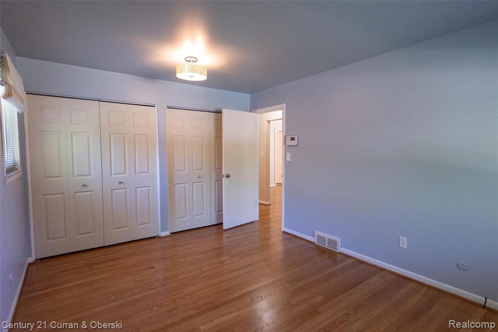 1909 Massoit Road Royal Oak, MI 48073 - Photo 15 of 30