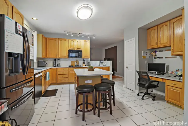 $789,000 | 2260 Congressional Lane, Riverwoods, IL 60015