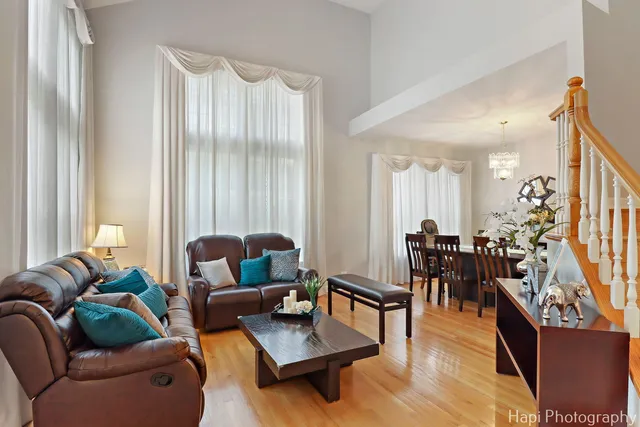 $789,000 | 2260 Congressional Lane, Riverwoods, IL 60015