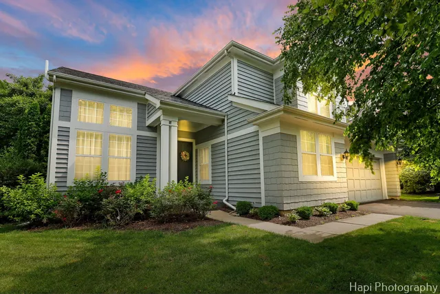 $789,000 | 2260 Congressional Lane, Riverwoods, IL 60015