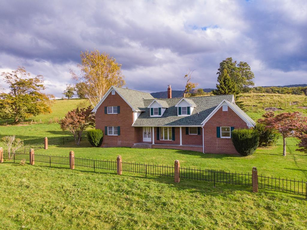 1633 West End Road Tazewell, VA 24651 - Photo 1 of 40 Gallery Image 1