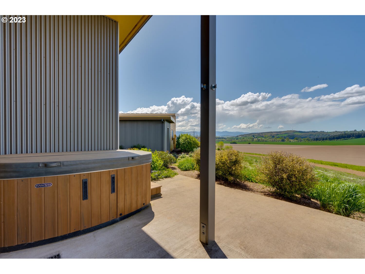 21707 Southwest Latham Road McMinnville, OR 97128 - Photo 28 of 46 Studio