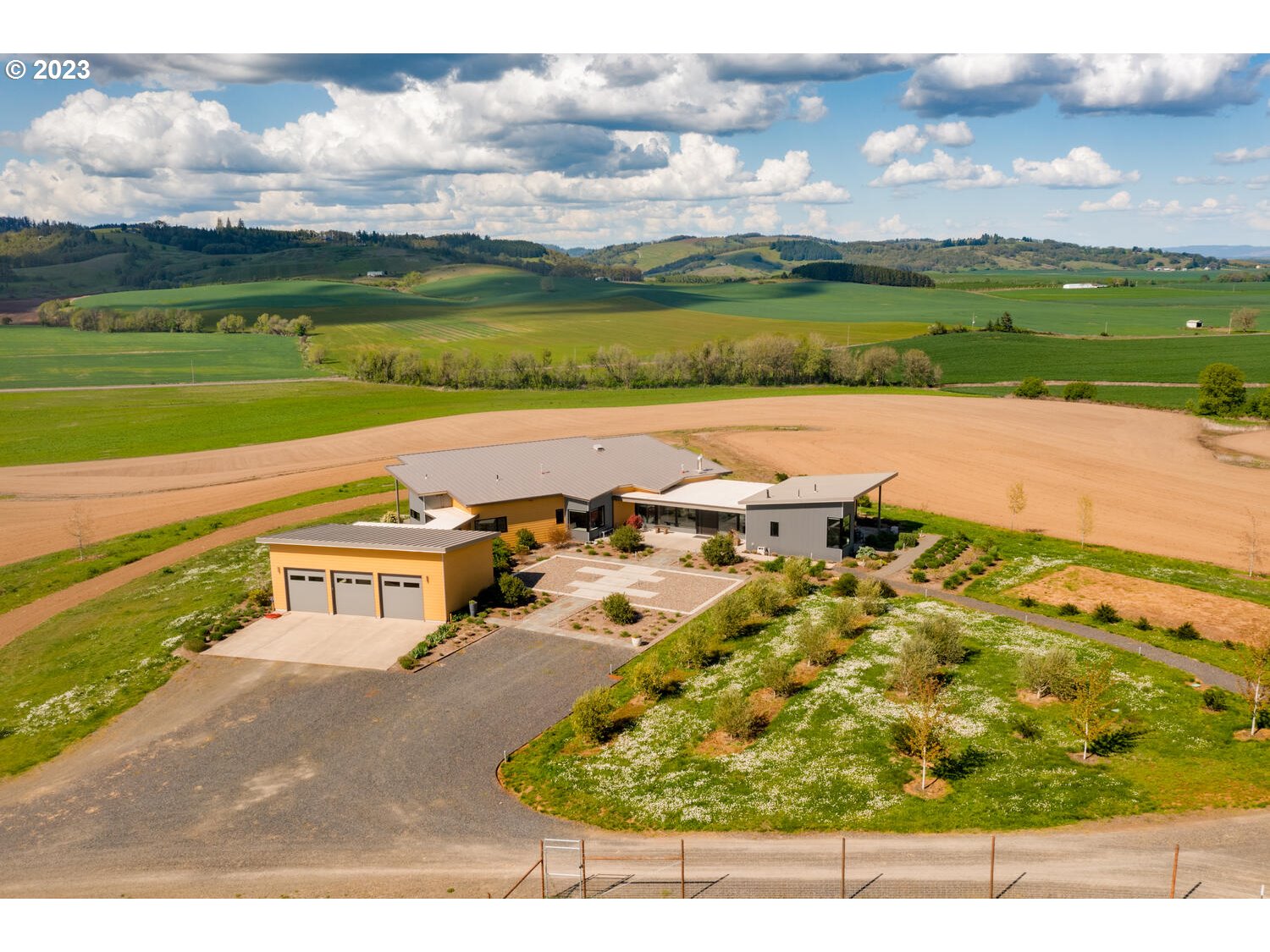21707 Southwest Latham Road McMinnville, OR 97128 - Photo 34 of 46 View