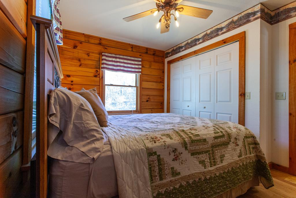 322 Hickory Br Road Whittier, NC 28789 - Photo 28 of 50