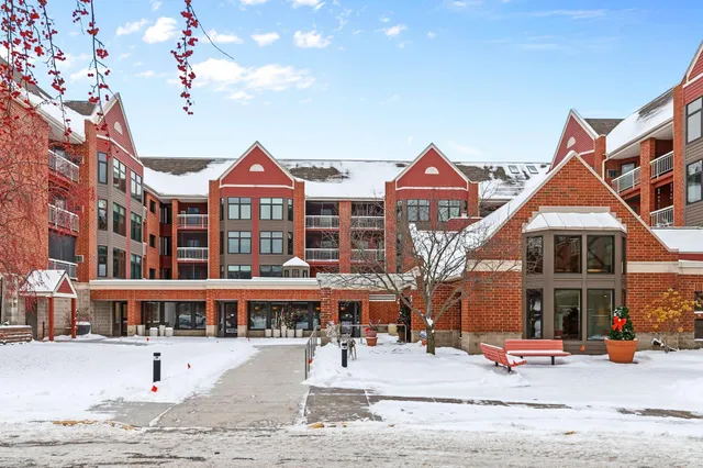 $115,000 | 500 County B Road West, Unit 309, Roseville, MN 55113