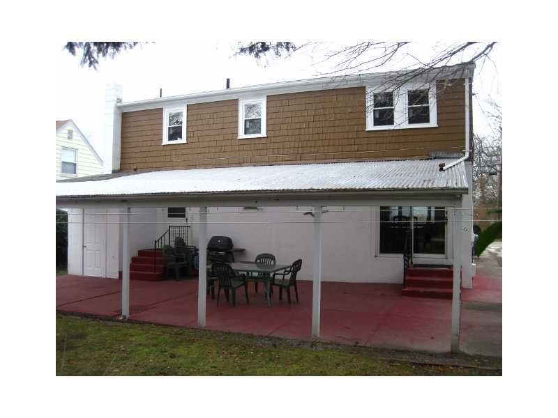 35 Treasure Road Narragansett, RI 02882 - Photo 23 of 26