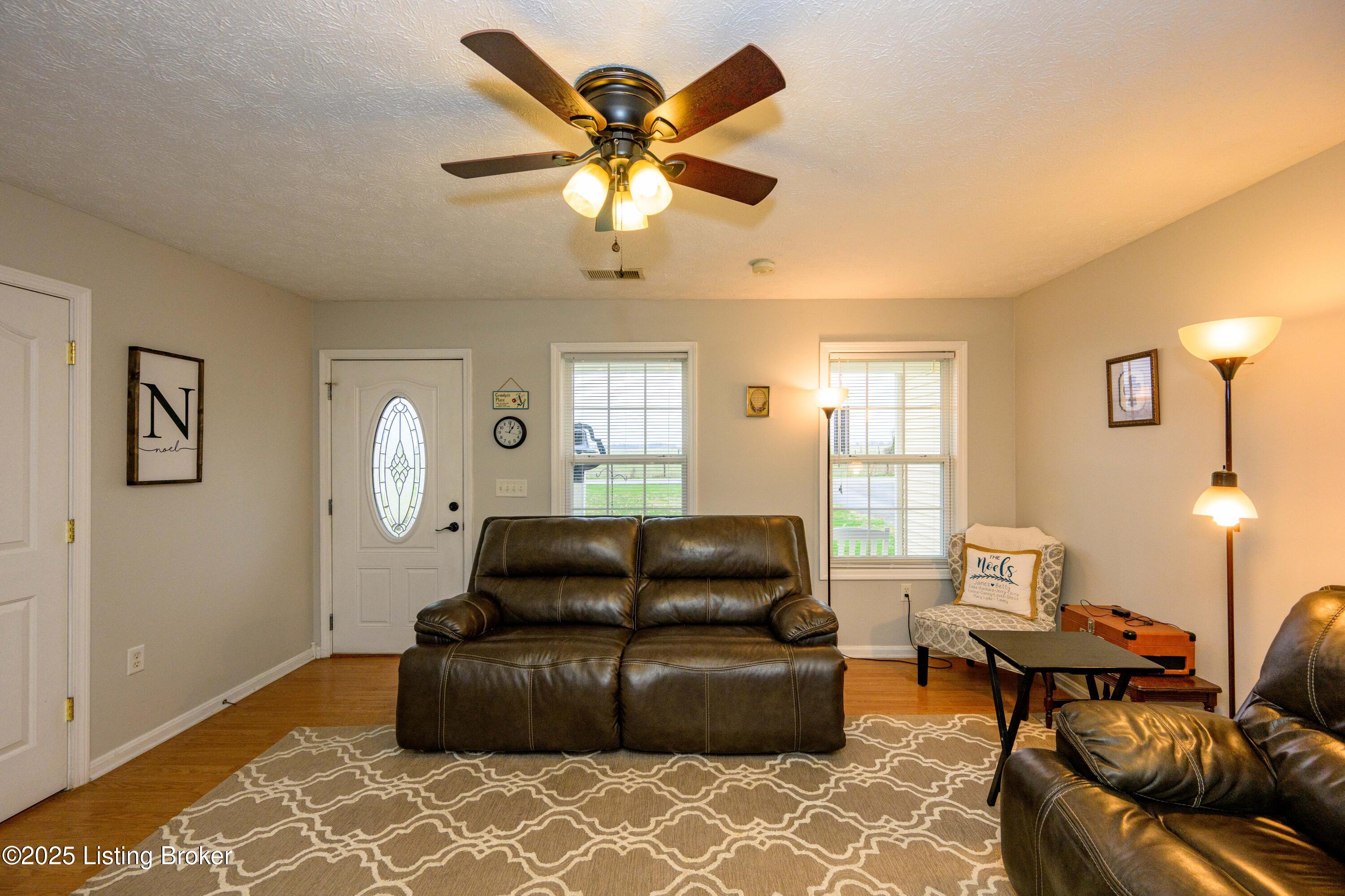 851 Alvin Brooks Road Buffalo, KY 42716 - Photo 19 of 51 851 Alvin Brooks Road-19